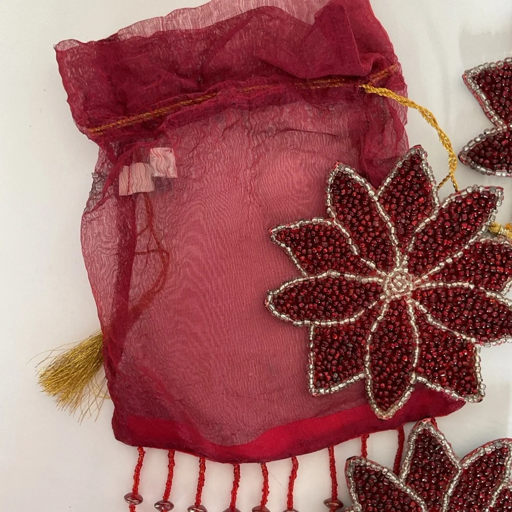 NWOT Red beaded poinsettia coasters